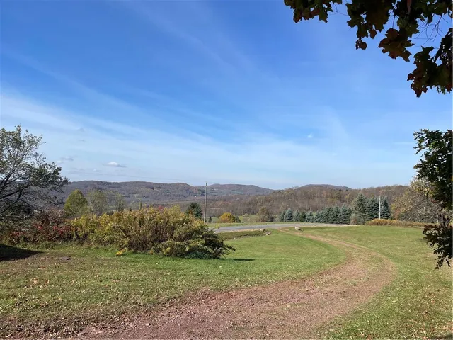 $589,000 | 322 Westview Road, Harpersfield, NY 13788