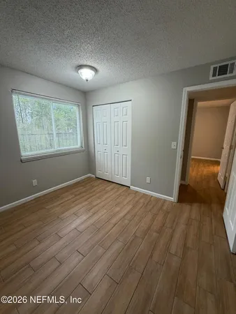 $1,350 | 3864 La Mirada Drive North, Unit 6, Jacksonville, FL 32217