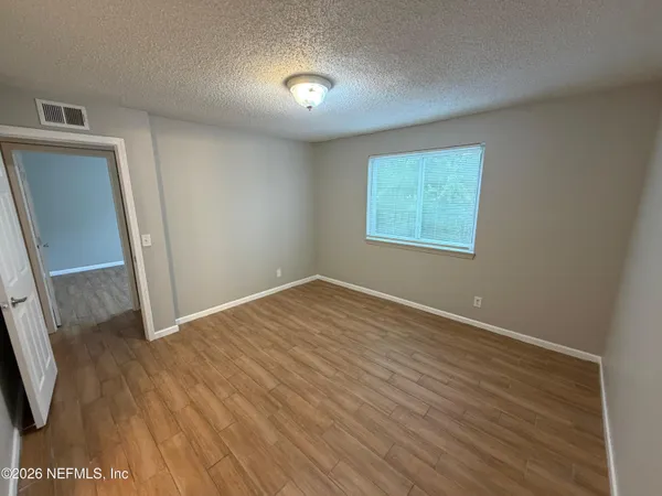 $1,350 | 3864 La Mirada Drive North, Unit 6, Jacksonville, FL 32217