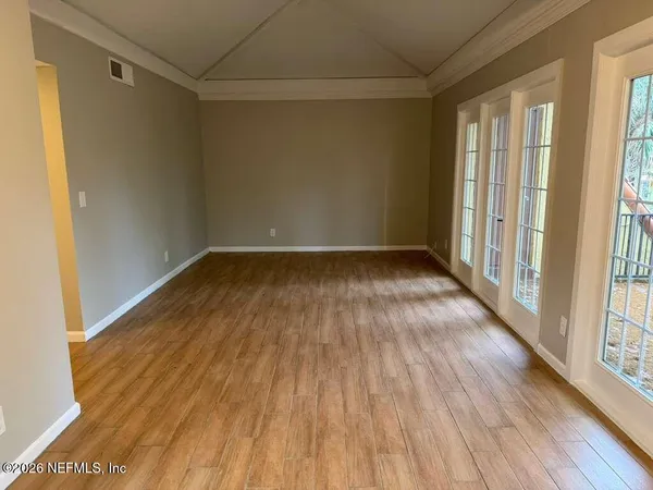 $1,350 | 3864 La Mirada Drive North, Unit 6, Jacksonville, FL 32217