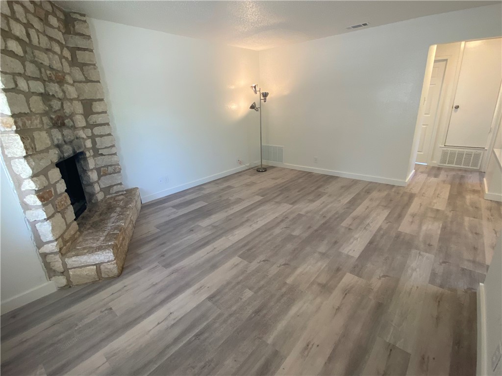 2305 Cedrick Cove, Unit D Austin, TX 78748 - Photo 6 of 39