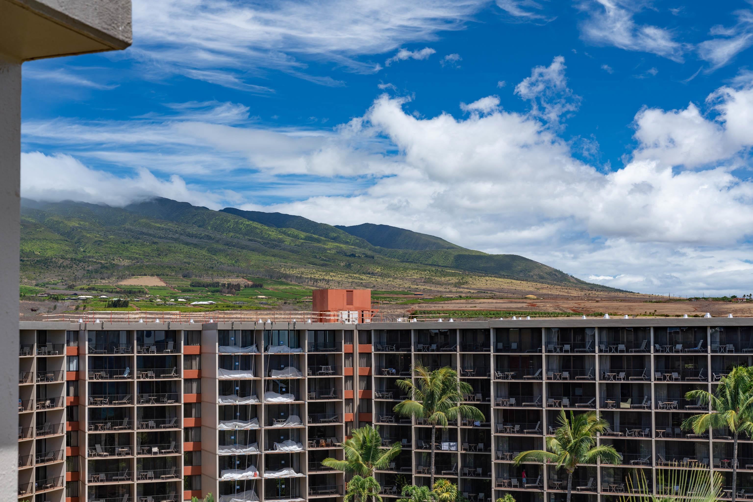 3445 Lower Honoapiilani Road, Unit 905 Lahaina, HI 96761 - Photo 21 of 30 a view of a city from a roof