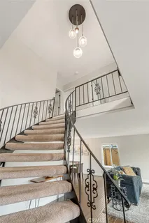 $1,799,000 | 6901 Spickard Drive, Huntington Beach, CA 92647