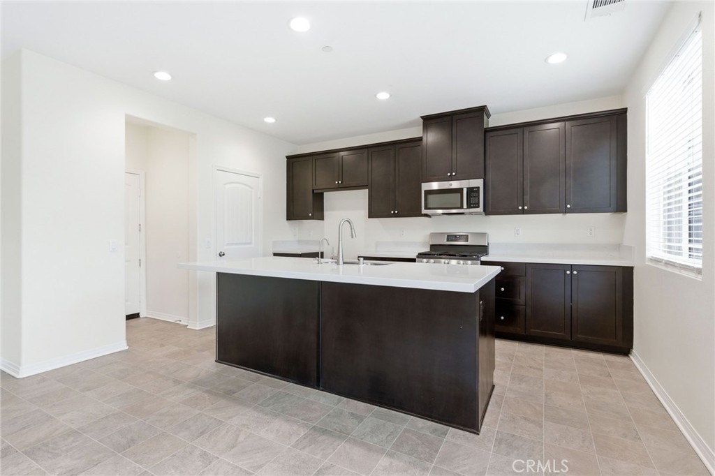 27311 Dover Road Menifee, CA 92584 - Photo 15 of 65