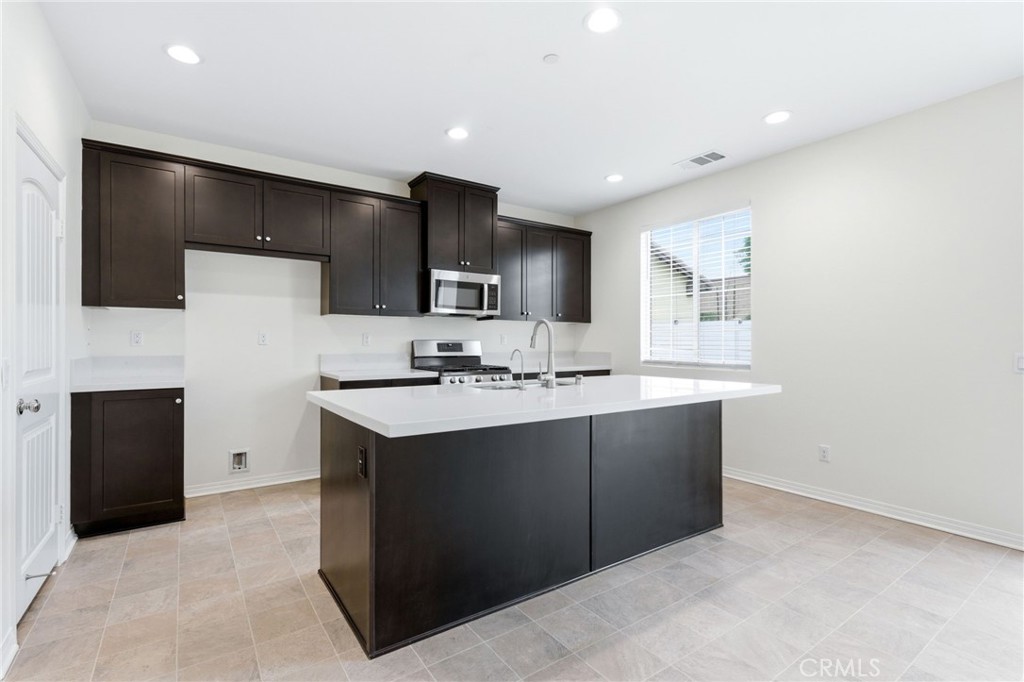 27311 Dover Road Menifee, CA 92584 - Photo 16 of 65