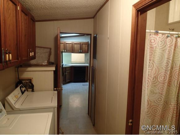 2055 Polly Spout Road Marion, NC 28752 - Photo 11 of 22 Gallery Image 11