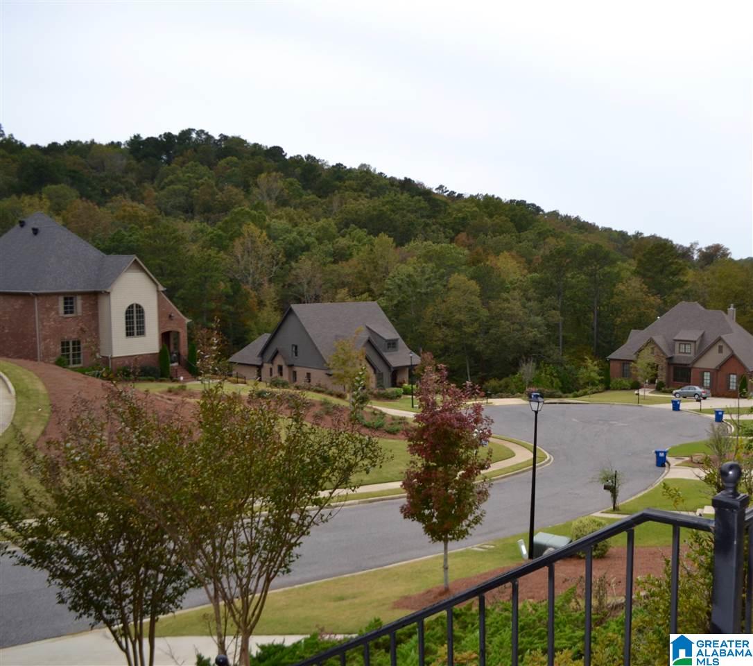 531 Greenbrier Way Birmingham, AL 35244 - Photo 4 of 49