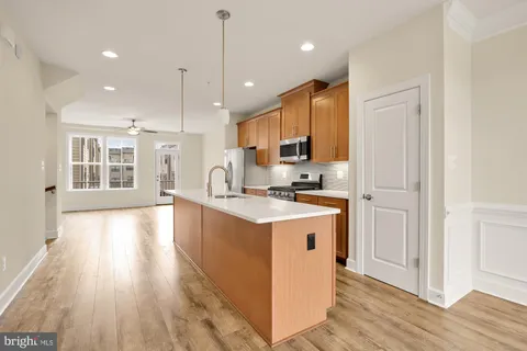 $3,750 | 4707 Van Buren Street, Riverdale, MD 20737