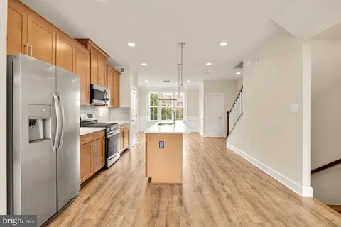 $3,750 | 4707 Van Buren Street, Riverdale, MD 20737