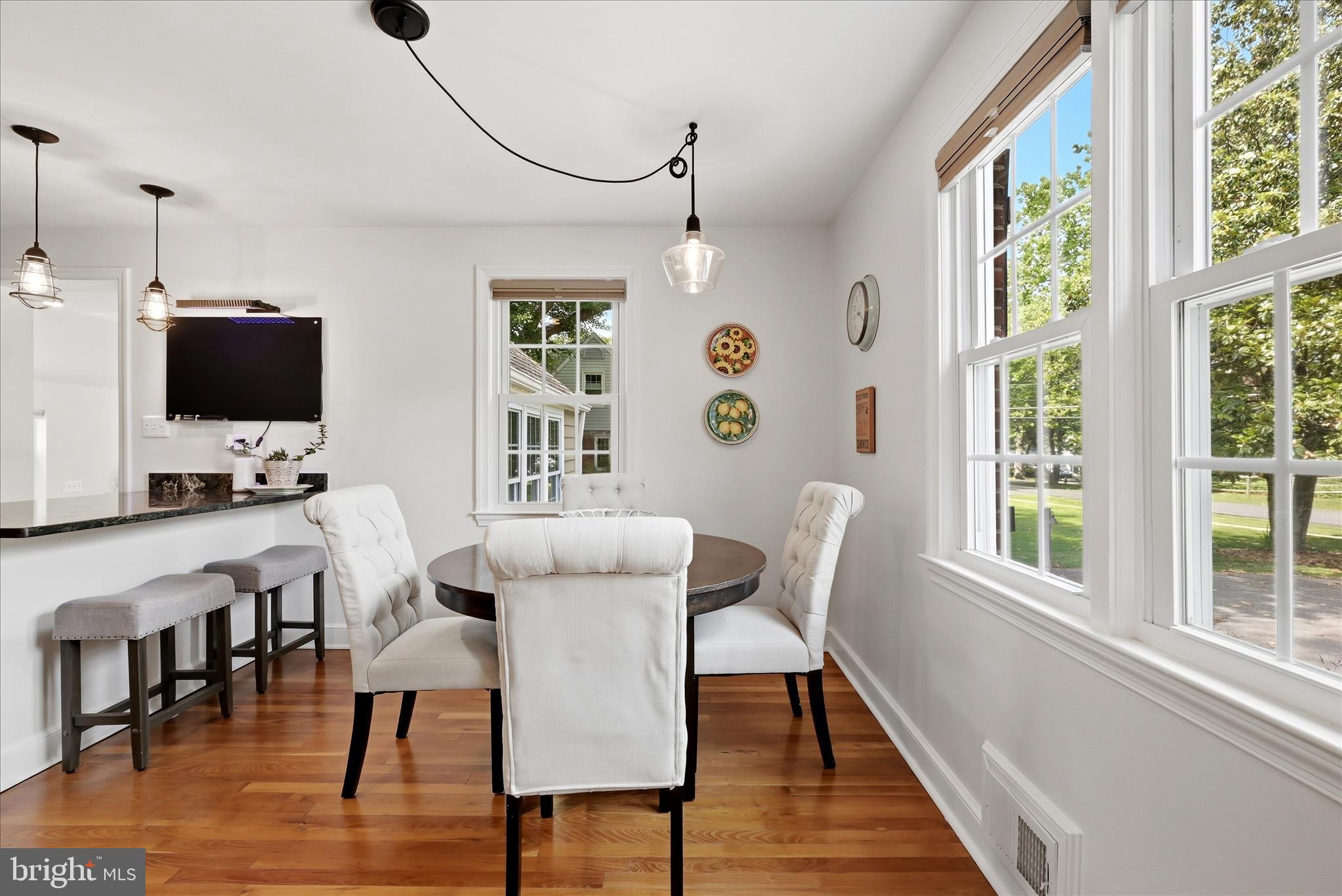 3312 Holloman Road Falls Church, VA 22042 - Photo 14 of 68 Dining Area