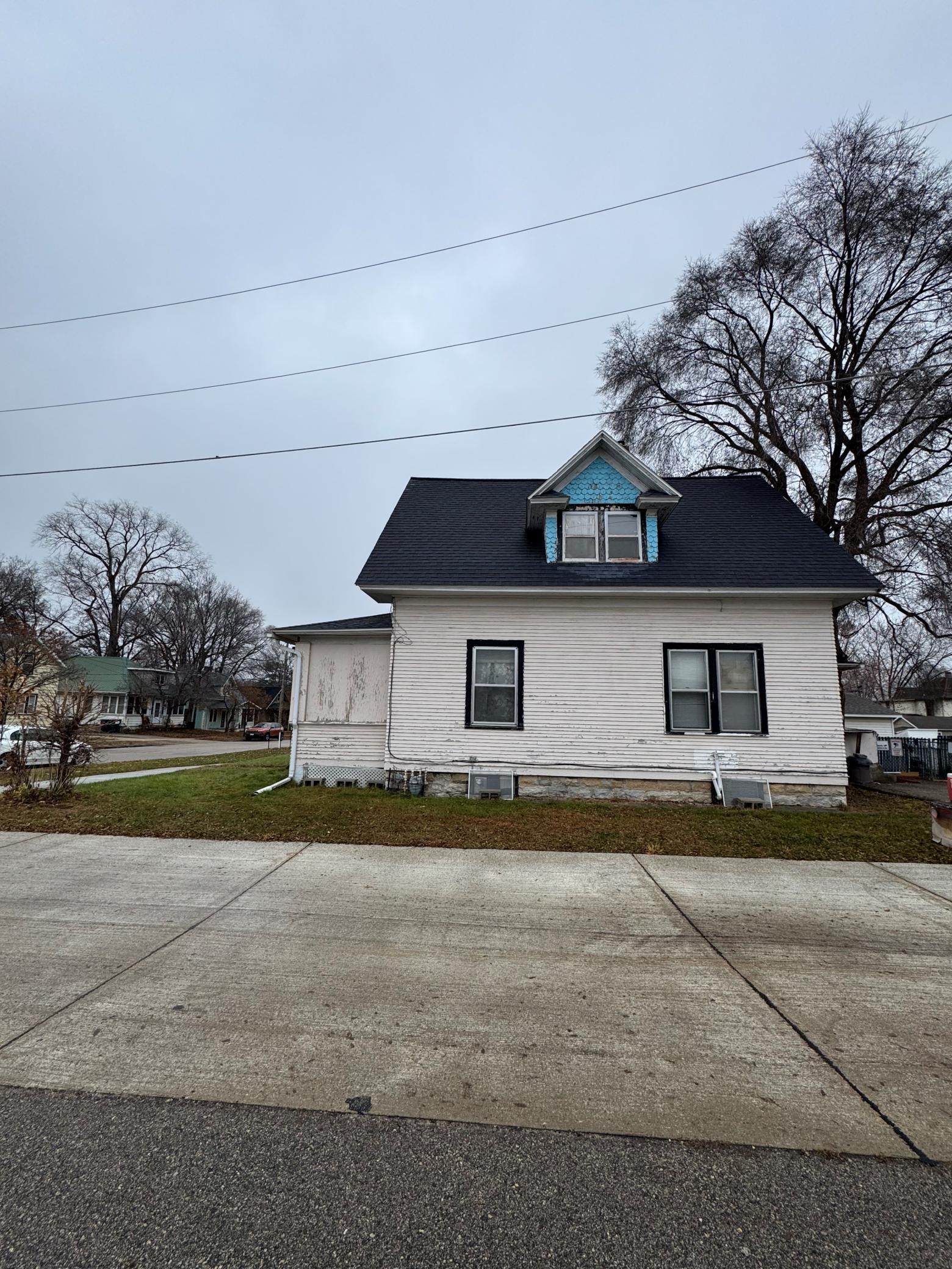 16 10th Street Northeast Rochester, MN 55906 - Photo 4 of 5