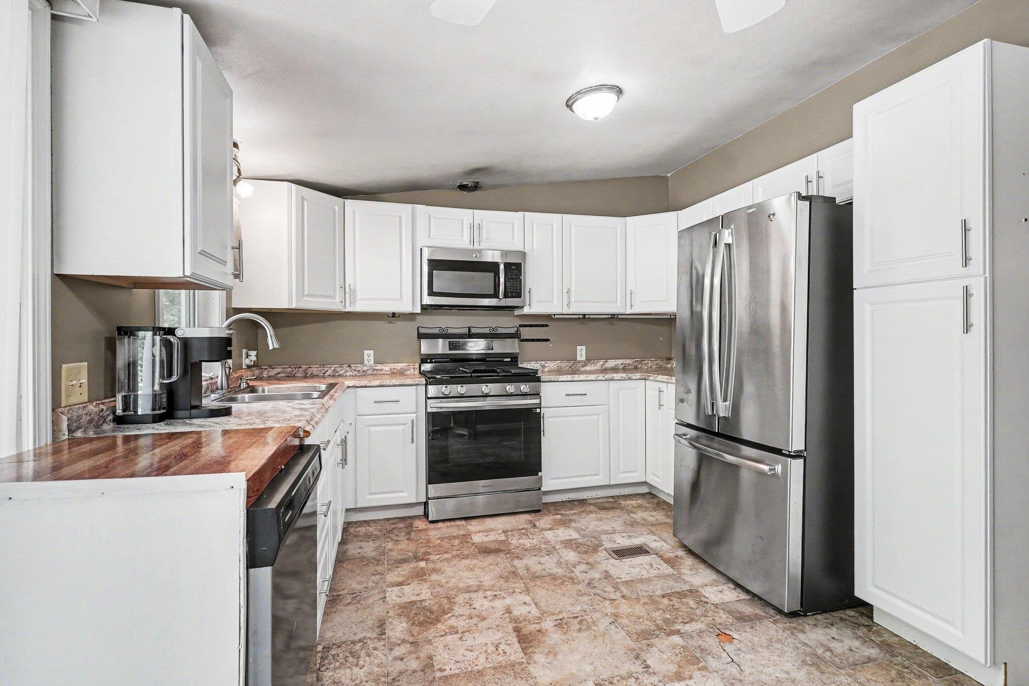 3536 Bay Arenac Line Road Pinconning, MI 48650 - Photo 7 of 29