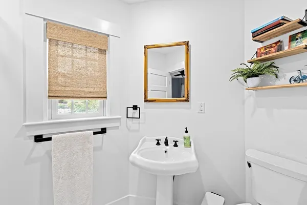 $2,295,000 | 560 Jerusalem Road, Cohasset, MA 02025