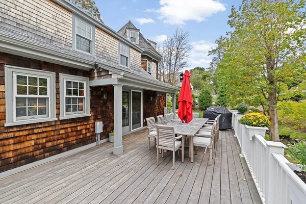 $2,295,000 | 560 Jerusalem Road, Cohasset, MA 02025
