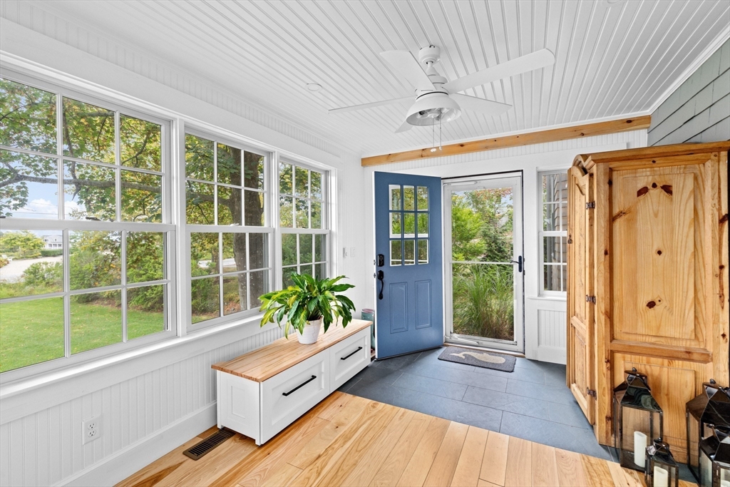 560 Jerusalem Road Cohasset, MA 02025 - Photo 4 of 41