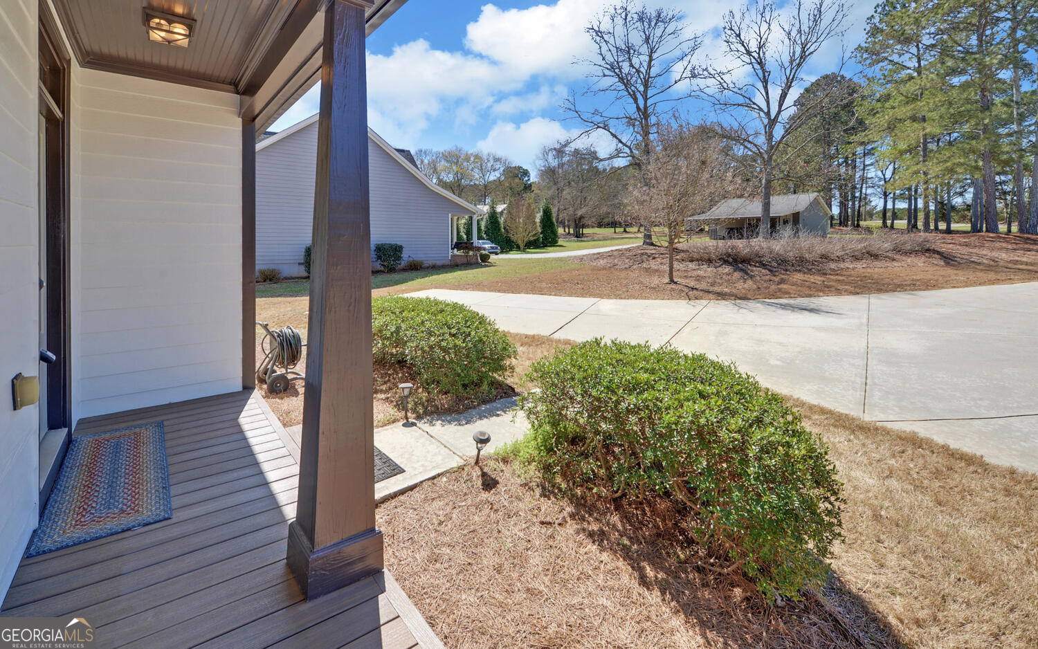 60 Browns Lane Hartwell, GA 30643 - Photo 5 of 89 a view of a pathway with a garden