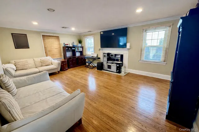 $5,000 | 2345 Lancaster Avenue, Baldwin, NY 11510