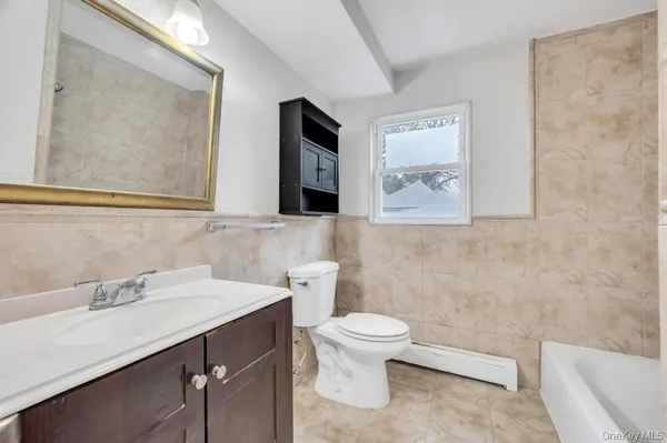 $675,000 | 532 Park Avenue, Centereach, NY 11720