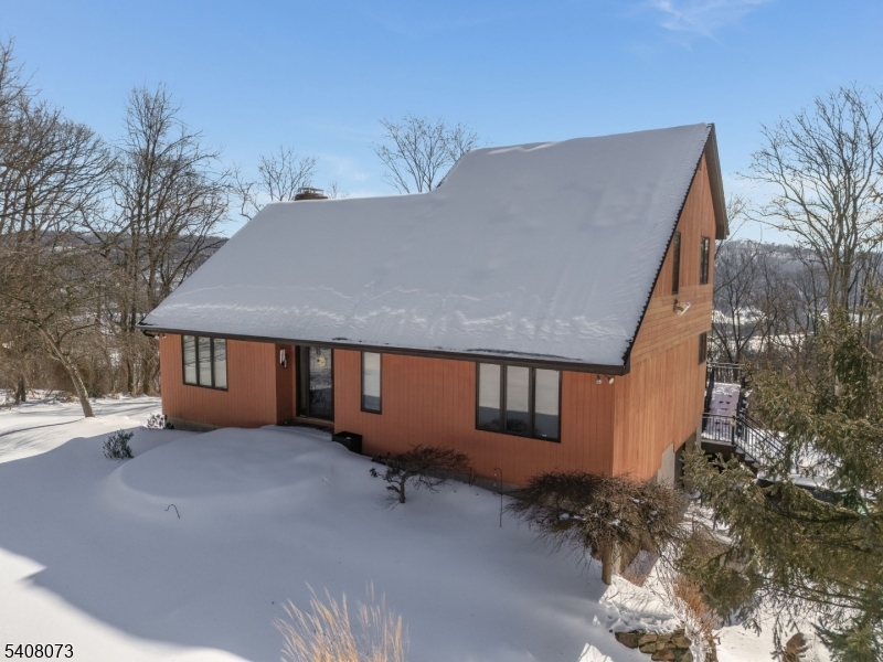 132 Mountain Road Phillipsburg, NJ 08865 - Photo 3 of 44