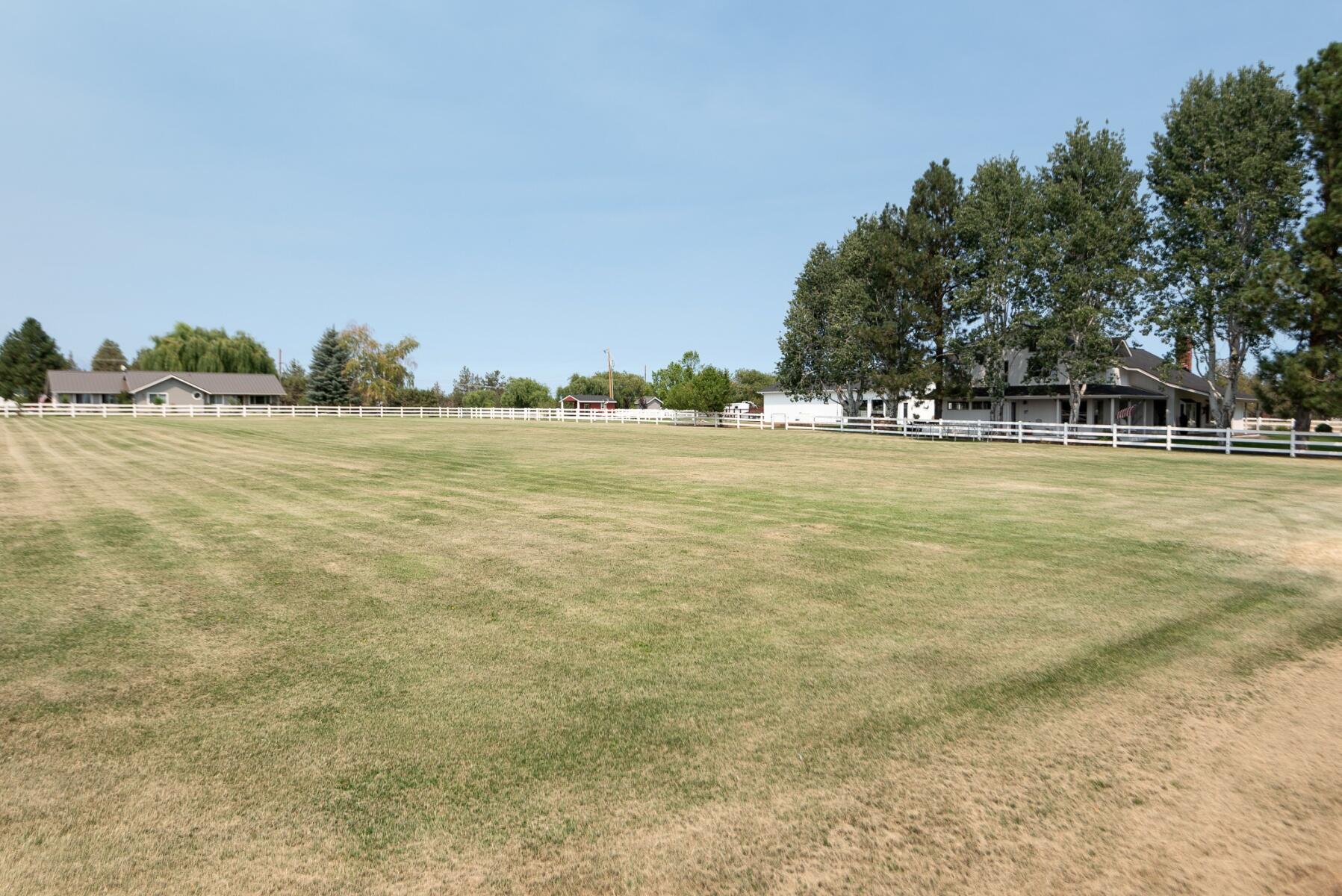 64495 Research Road Bend, OR 97703 - Photo 52 of 54 a view of an ocean and beach