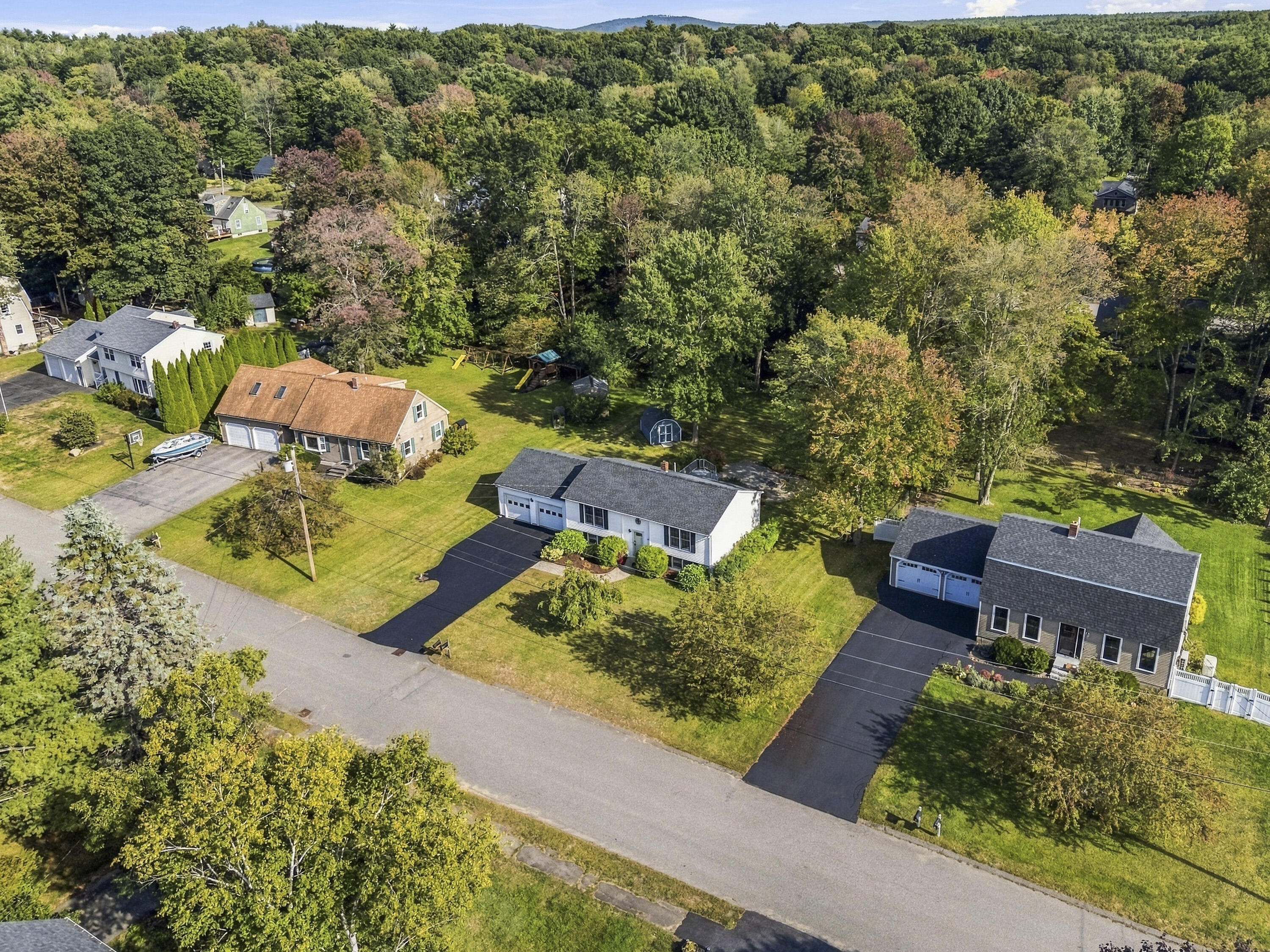 1c 49 Buttonwood Rd_158