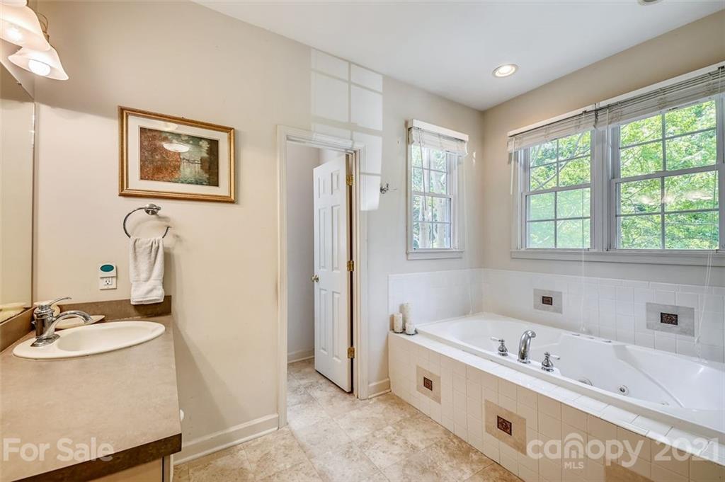 2196 Longfield Road Rock Hill, SC 29732 - Photo 22 of 37 Gallery Image 22