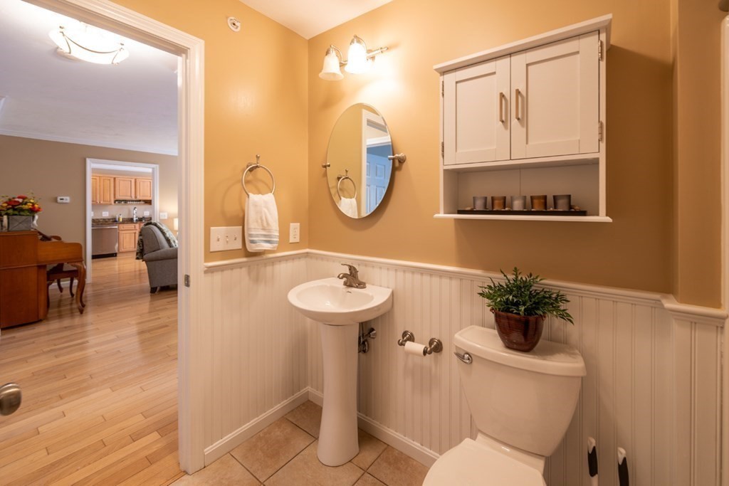 55 Riley Road, Unit 43 Lunenburg, MA 01462 - Photo 18 of 30