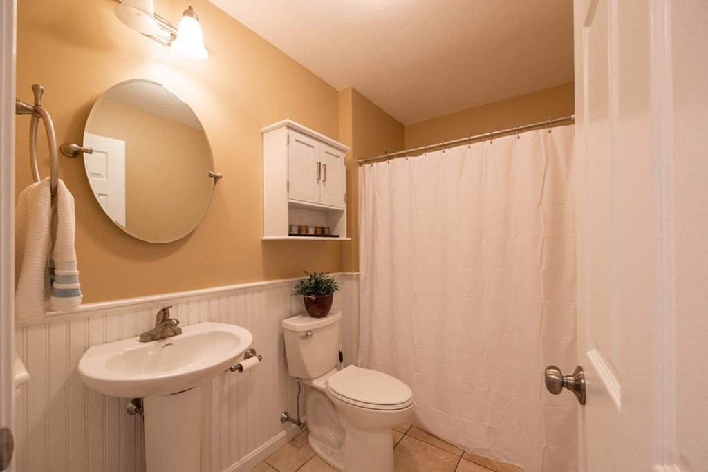 55 Riley Road, Unit 43 Lunenburg, MA 01462 - Photo 19 of 30