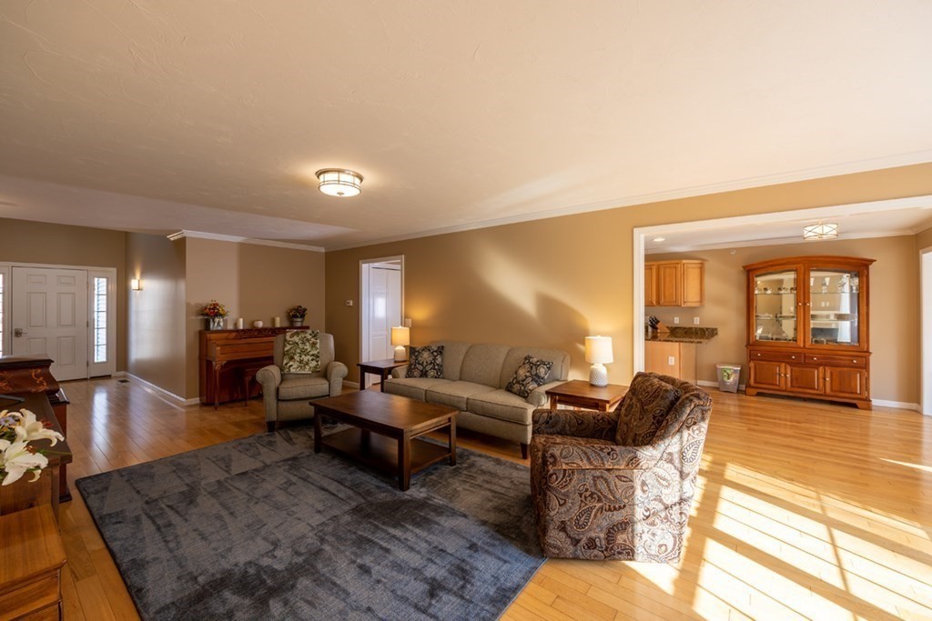 55 Riley Road, Unit 43 Lunenburg, MA 01462 - Photo 7 of 30