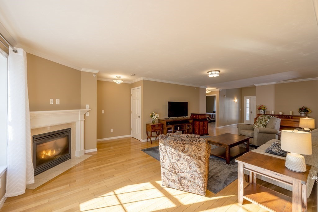55 Riley Road, Unit 43 Lunenburg, MA 01462 - Photo 9 of 30