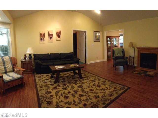 5015 Forbush Road East Bend, NC 27018 - Photo 3 of 13 Living Room.