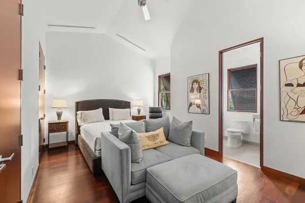 $8,500,000 | 179 East Main Street, Palm Beach, FL 33480