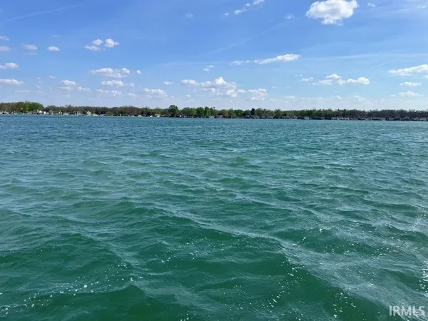 $975,000 | 51055 Twilight Drive, Elkhart, IN 46514