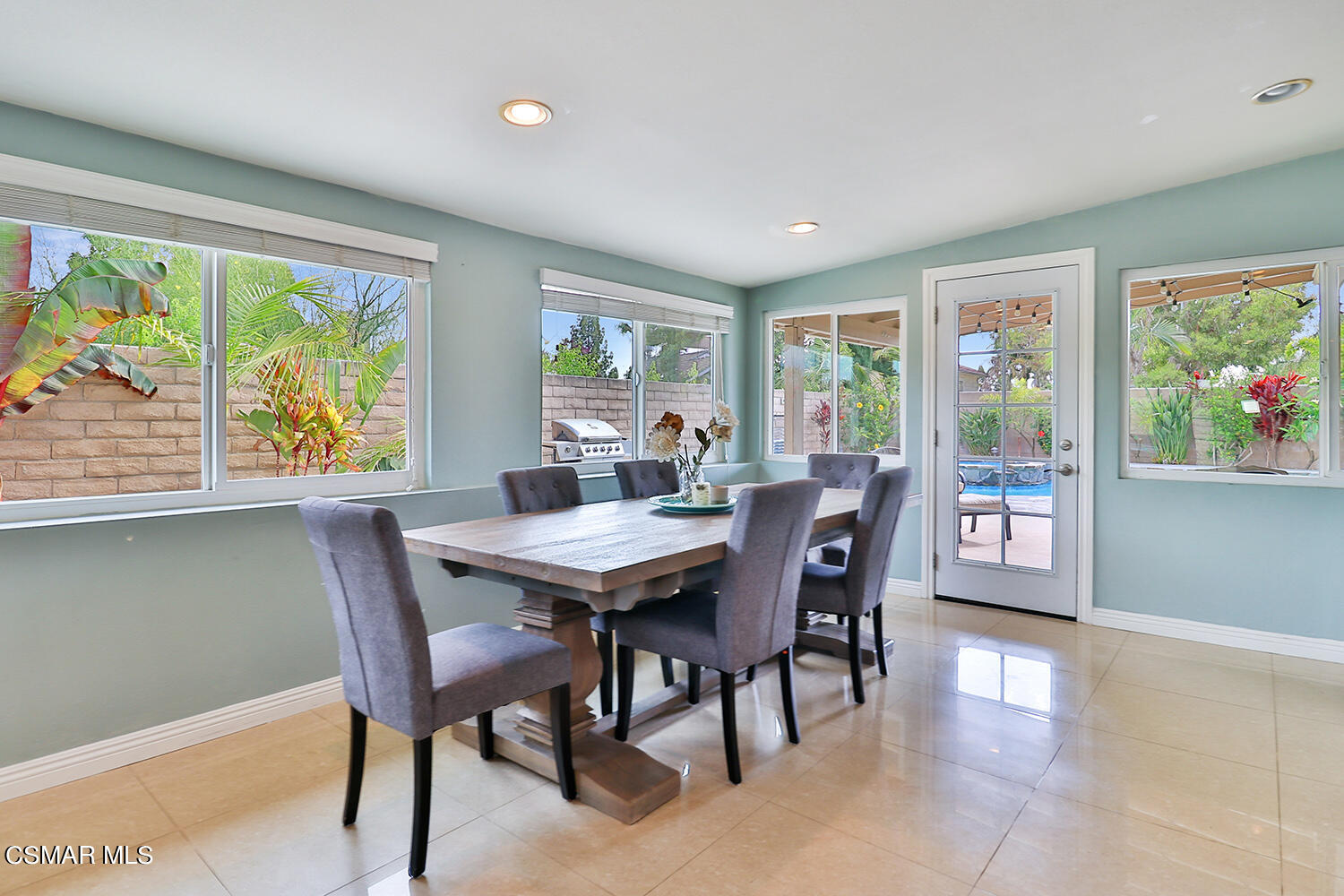 3053 Bianca Circle Simi Valley, CA 93063 - Photo 28 of 73 a view of a dining room with furniture window and outside view
