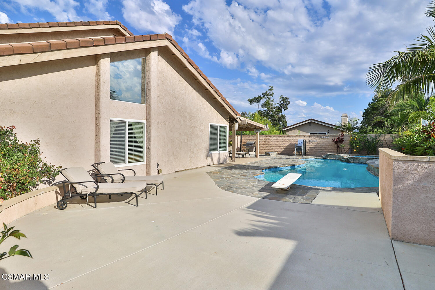 3053 Bianca Circle Simi Valley, CA 93063 - Photo 66 of 73 a view of a house with backyard and sitting area