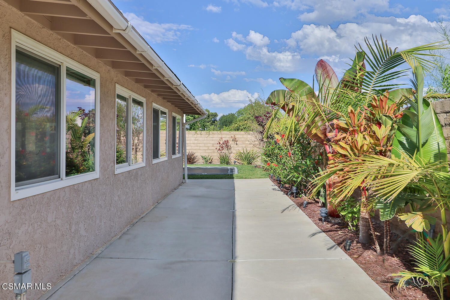 3053 Bianca Circle Simi Valley, CA 93063 - Photo 67 of 73 mBackyard13