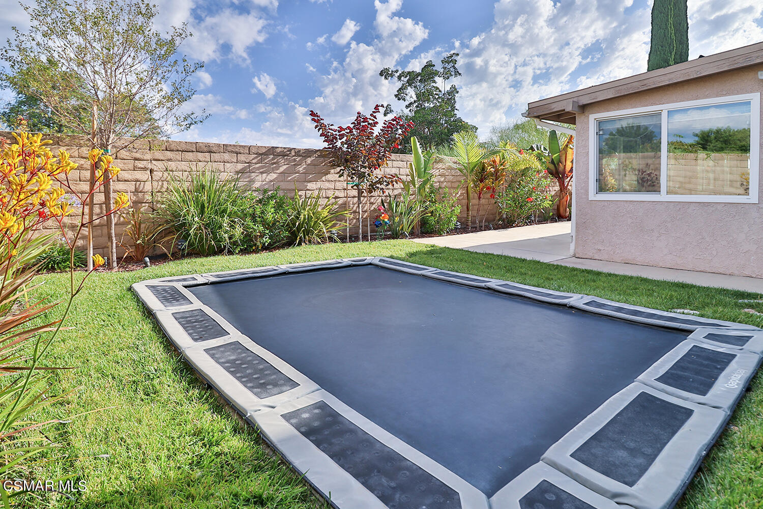 3053 Bianca Circle Simi Valley, CA 93063 - Photo 69 of 73 mBackyard15