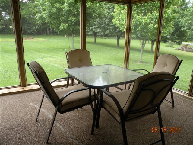 1007 Lorilei Lane Springfield, TN 37172 - Photo 4 of 16 Screened Deck