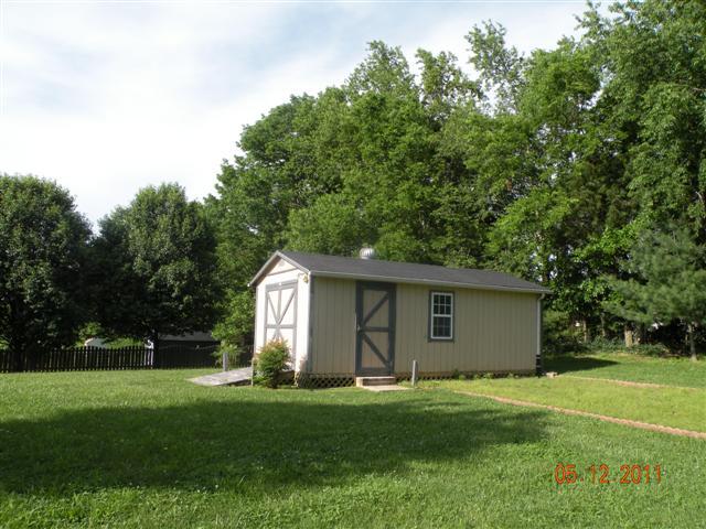 1007 Lorilei Lane Springfield, TN 37172 - Photo 5 of 16 Storage Building