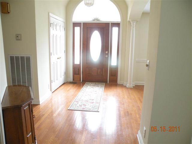 1007 Lorilei Lane Springfield, TN 37172 - Photo 6 of 16 Entry Foyer