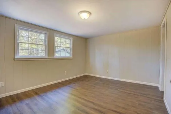 $2,000 | 201 Oglesby Bridge Road Southeast, Conyers, GA 30094