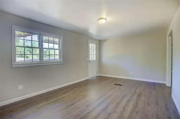 $2,000 | 201 Oglesby Bridge Road Southeast, Conyers, GA 30094