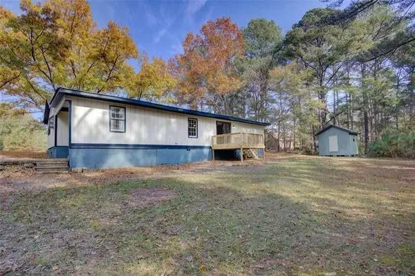 $2,000 | 201 Oglesby Bridge Road Southeast, Conyers, GA 30094