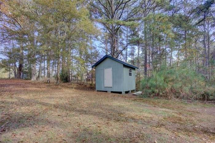 201 Oglesby Bridge Road Southeast Conyers, GA 30094 - Photo 33 of 35