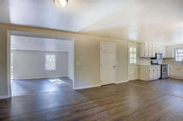 $2,000 | 201 Oglesby Bridge Road Southeast, Conyers, GA 30094