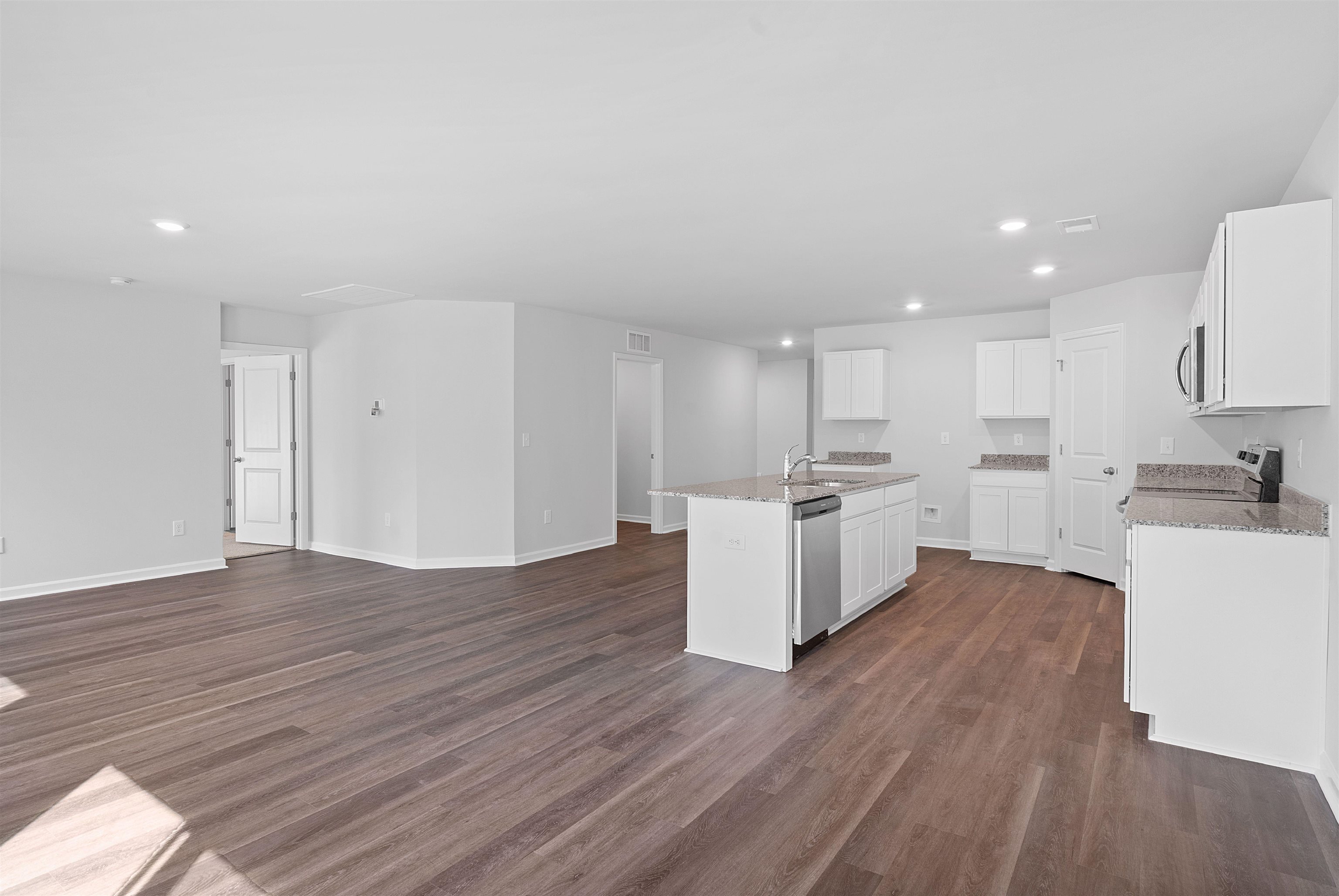 1034 Cherrystone Loop Conway, SC 29526 - Photo 6 of 39