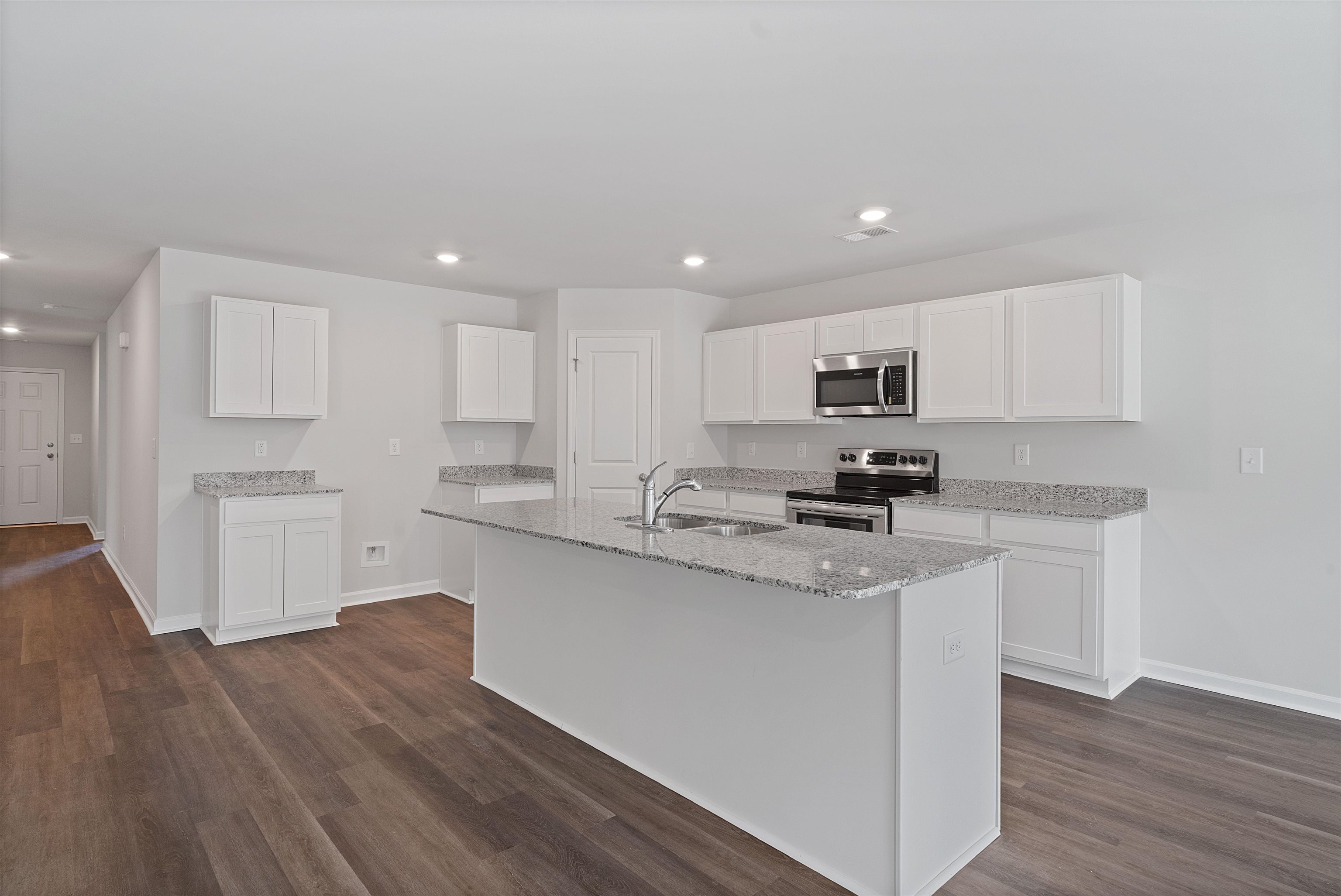 1034 Cherrystone Loop Conway, SC 29526 - Photo 7 of 39