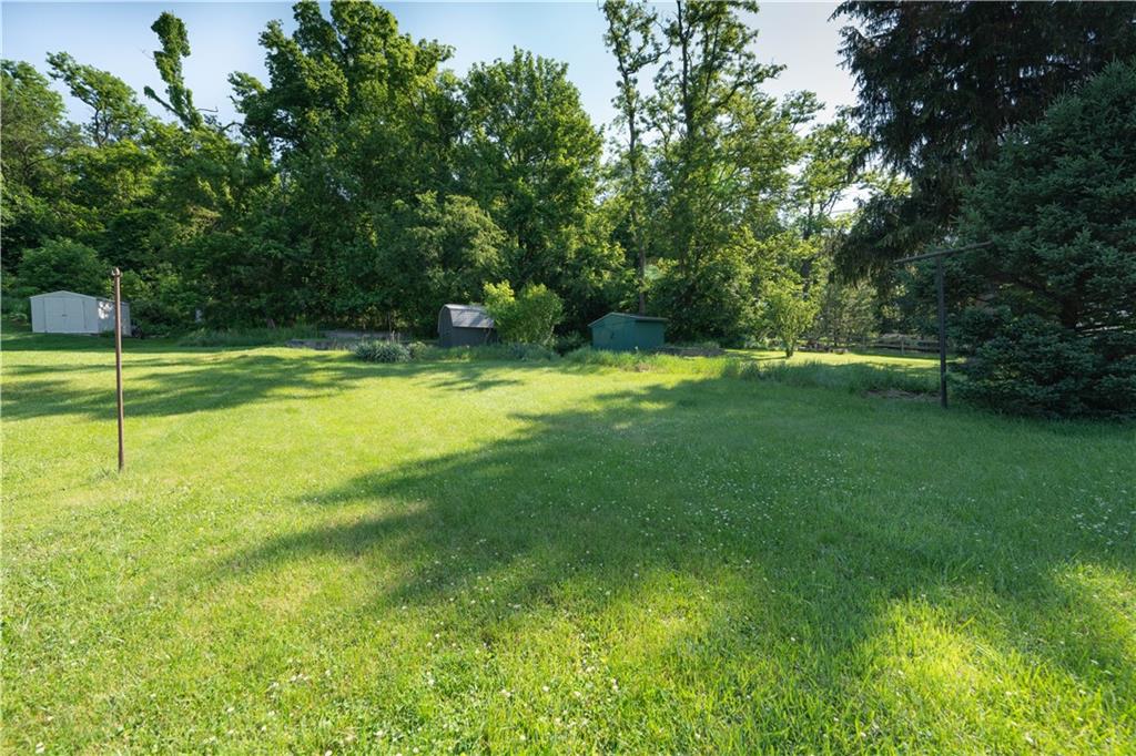 277 Idlewood Road Pittsburgh, PA 15235 - Photo 13 of 14