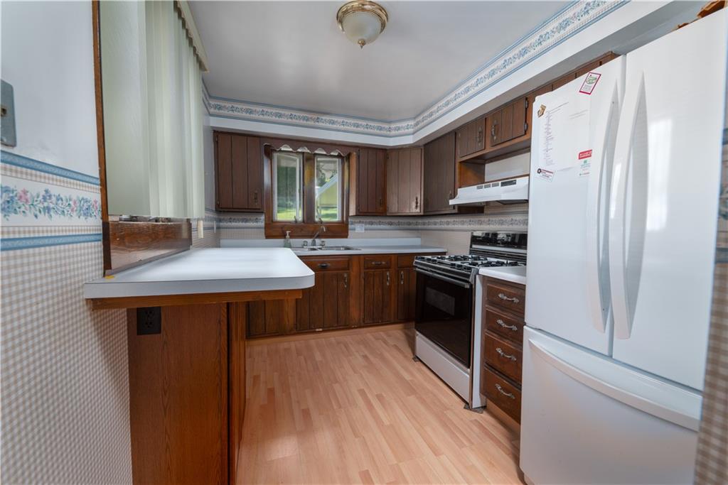 277 Idlewood Road Pittsburgh, PA 15235 - Photo 4 of 14