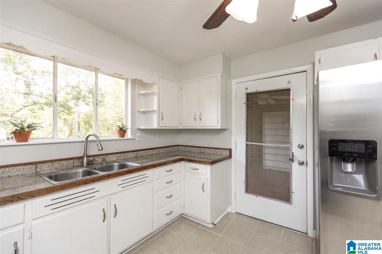 2416 Rocky Ridge Road Birmingham, AL 35216 - Photo 12 of 39